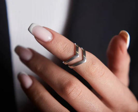 Balabinka Silver Phalanx Ring Wave