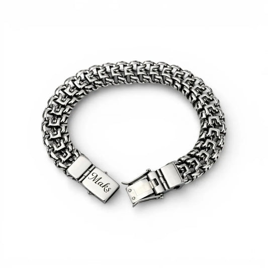 Laser Engraving on Silver Jewelry: Make Your Piece Truly Personal