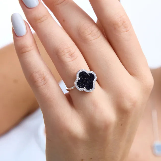 Balabinka Silver Ring Clover