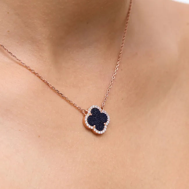 Balabinka Necklace Clover