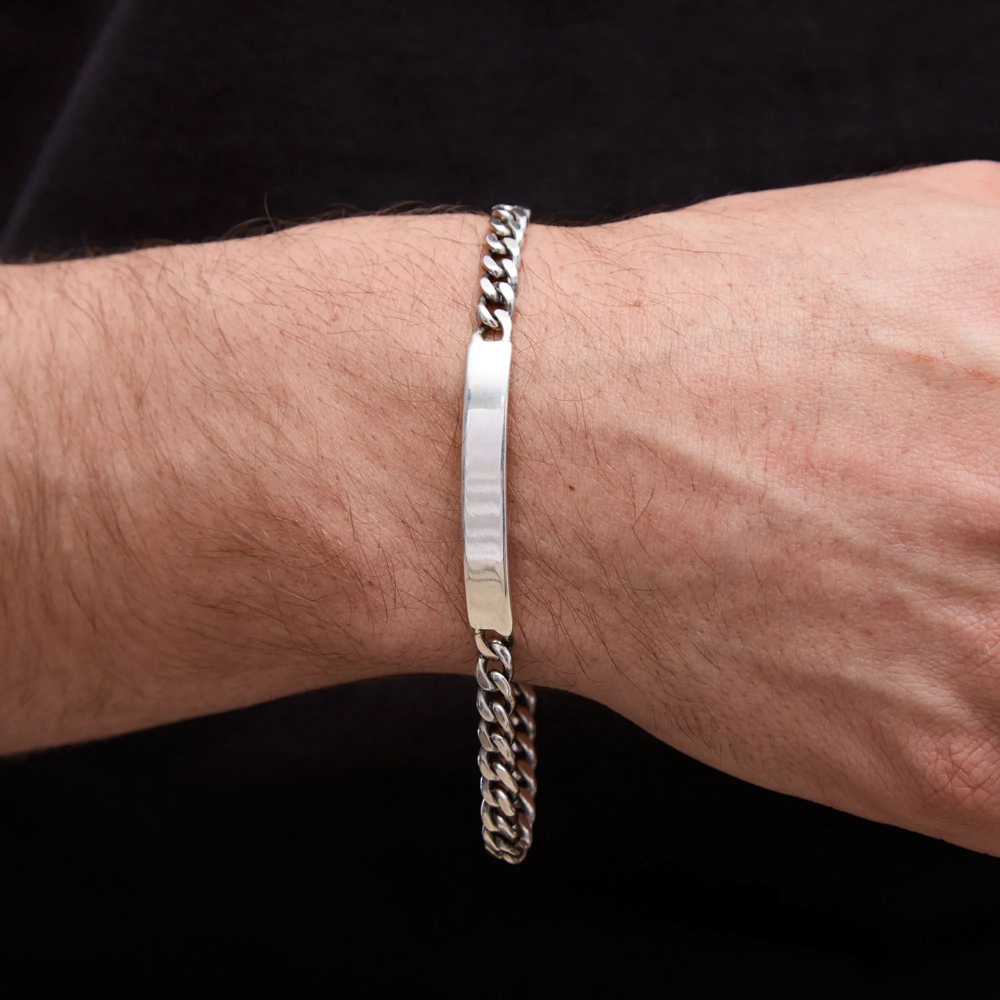Balabinka Silver Curb Bracelet with Engravable Plate